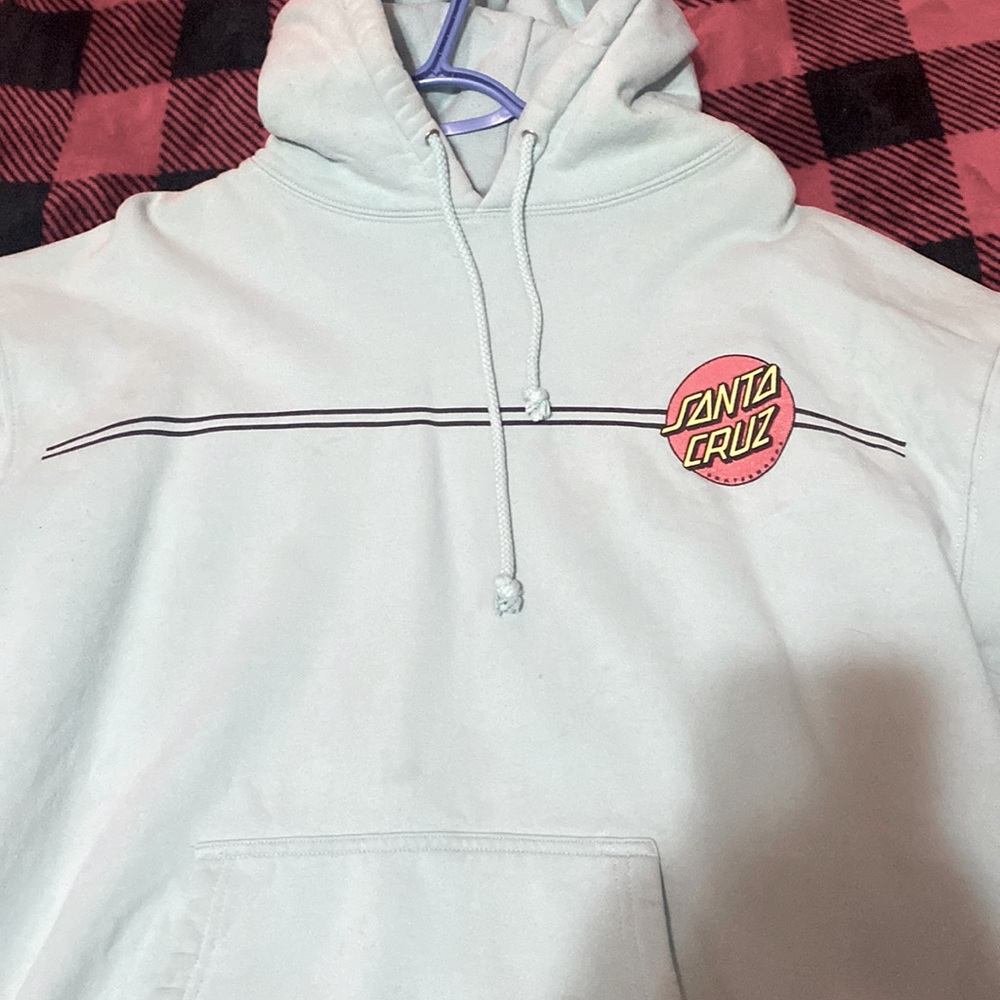 this is a vintage colour and hoodie oversized and very comfortable